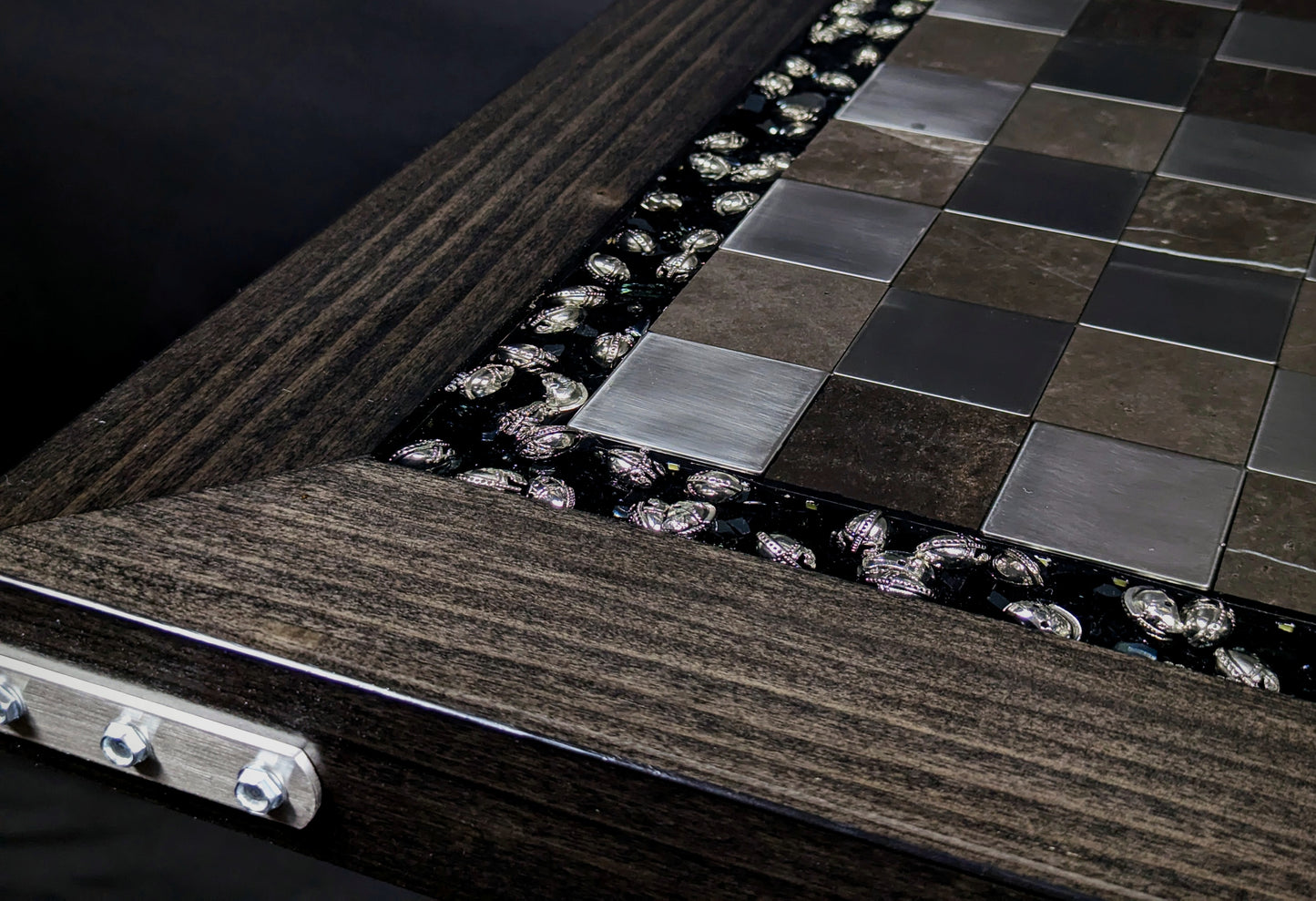 "The Knight" Chess Table