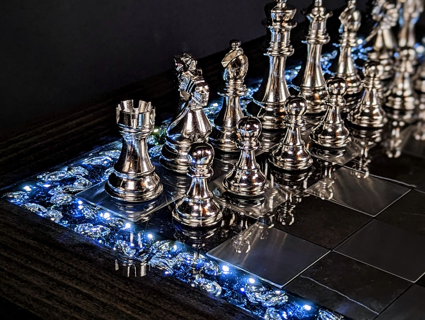 "The Knight" Chess Table